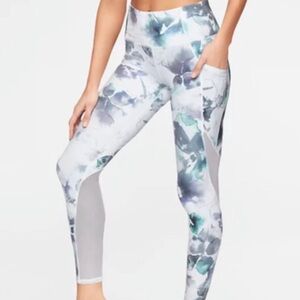 Athleta Women’s White Flower pattern leggings with mesh panels XS